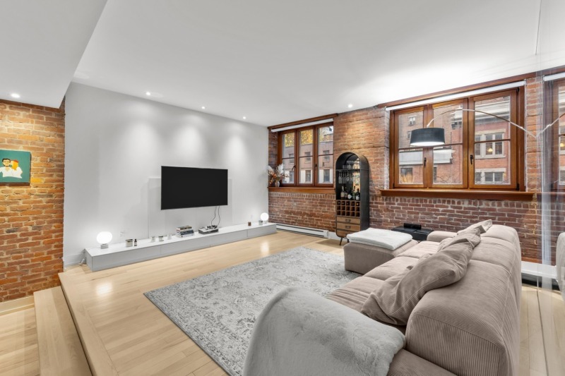 430 Rue McGill app. 201 — Main Photo